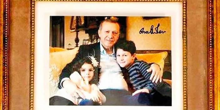 Erdoğan'ın torunlarıyla çektirdiği fotoğraf satılıyor