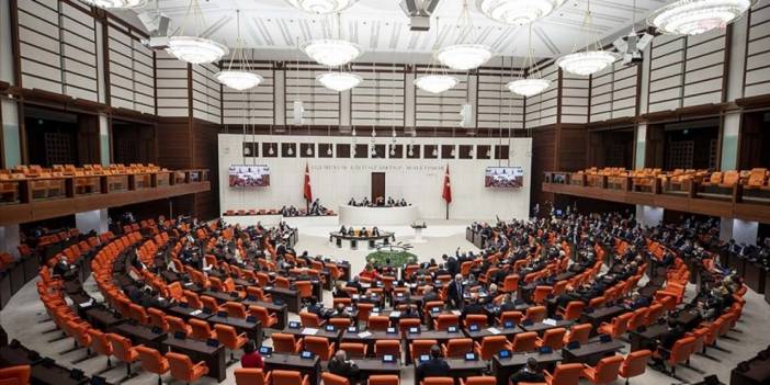 Seçim Kanunu Teklifi'nin birinci bölümü TBMM'de kabul edildi: Seçim barajı düştü