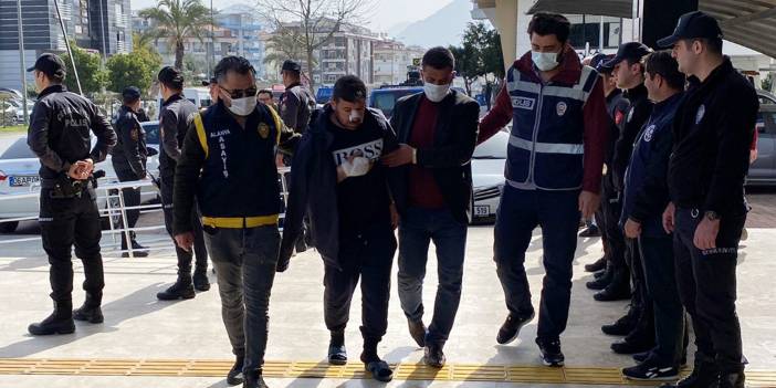 Husumetli aileler arasında kavga: 14 yaralı, 8 tutuklama