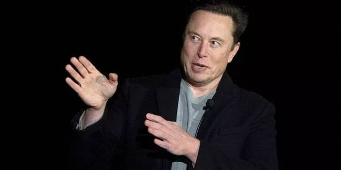 Elon Musk Twitter'dan hisse aldı