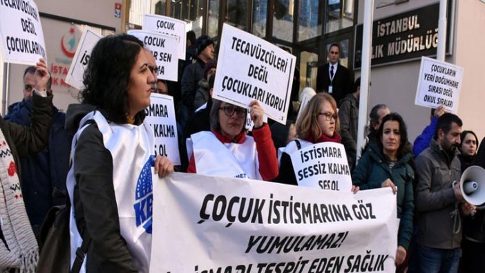 İl Sağlık Müdürlüğü önünde 115 hamile çocuk protestosu