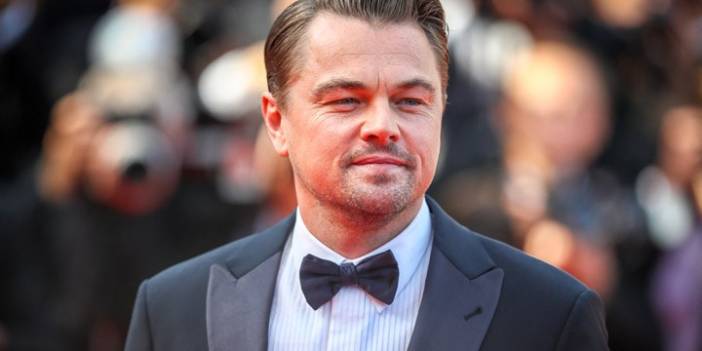 Leonardo DiCaprio 'yaşlı' ve çocuklu sevgilisiyle aynı otelden çıktı