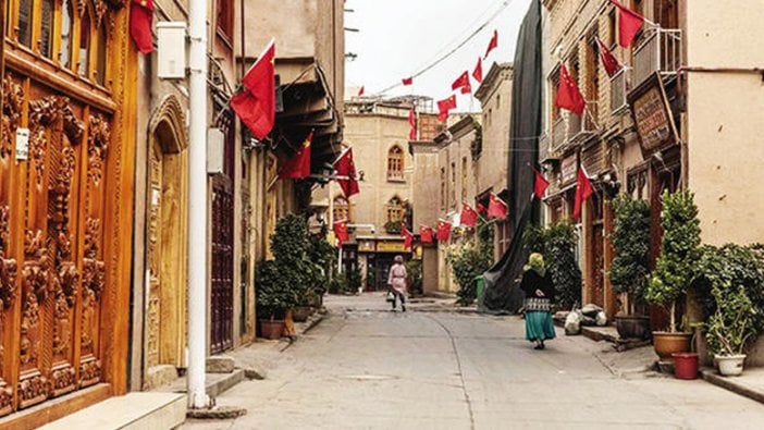 Uygur Türkleri Çin'de "Beyin yıkama kampları"na mı tâbi tutuluyor?