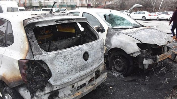 İstanbul'da akılalmaz olay! Soyamayınca kundakladılar