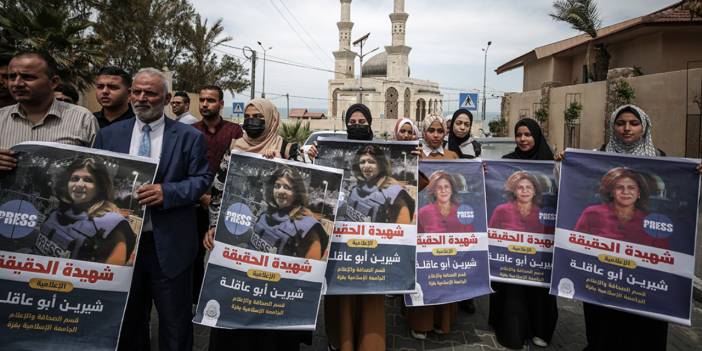 Aljazeera muhabirinin İsrail güçlerince öldürülmesi protesto edildi