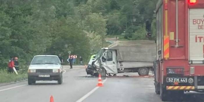 Hastane yolunda kaza: Anne-oğul öldü, 2 yaralı