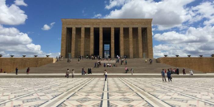 Anıtkabir’e rekor ziyaret