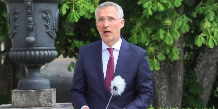 Stoltenberg: Türkiye ile yakın temas halindeyim