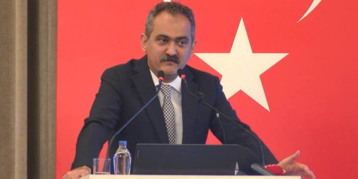 Bakan Özer: Muhafazakar kesim kız çocuklarını okula göndermiyor diye spekülasyonlar yapıldı