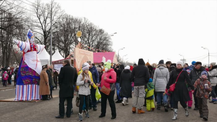 Kalabalığa ateş açtılar! Ölü ve yaralılar var