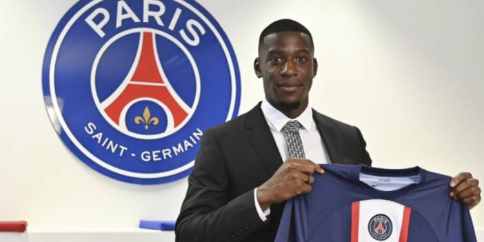 PSG, Mukiele'yi kadrosuna kattı