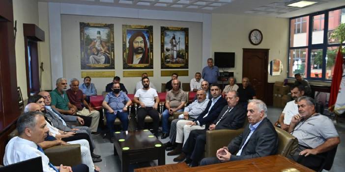 İstanbul Valisi Yerlikaya cemevi temsilcileriyle bir araya geldi