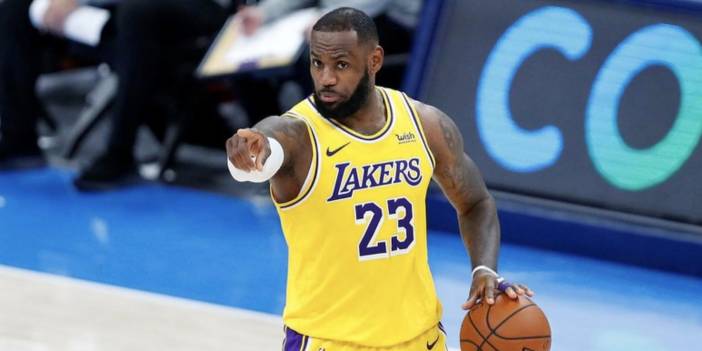 Lebron James, 2 yıl daha Lakers’ta