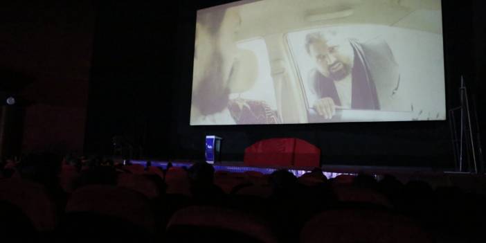 Taliban'dan film festivali: İzleyicilerden sadece biri kadındı...