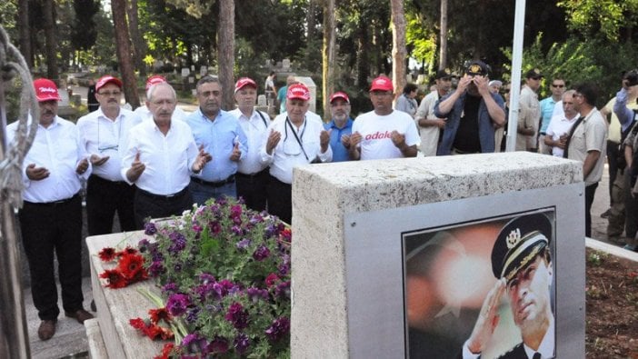 Adalet Yürüyüşü'nün 16. gününde Selda Bağcan ve Ahmet Ümit de katıldı!