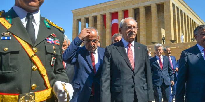 Kılıçdaroğlu, 99 gençle birlikte yarın Anıtkabir'e çıkacak