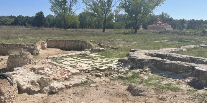 Edirne Yeni Saray'ı kazı çalışmalarında top mermisi bulundu