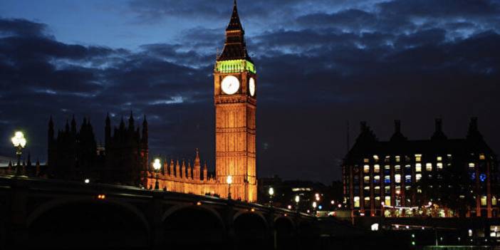 Elizabeth için çanları çalmayan Big Ben’e soruşturma