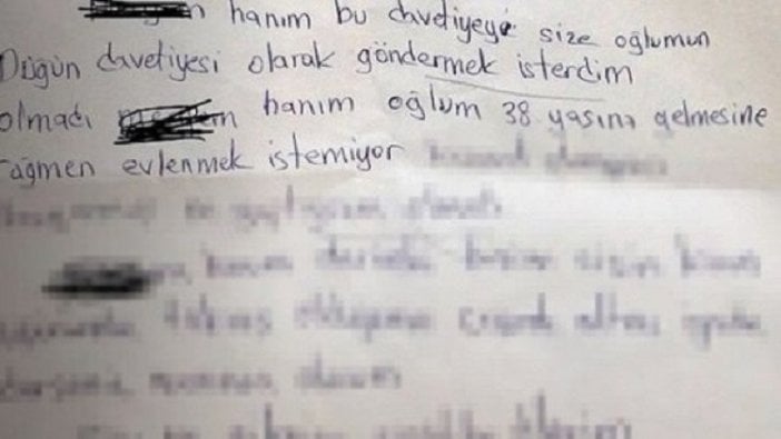 Antalya'da yarı ahşap ev alevlere teslim oldu