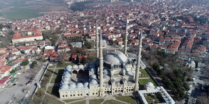 Edirne'nin büyük yangınında 64 mahallede 179 tarihi yapı yanmış