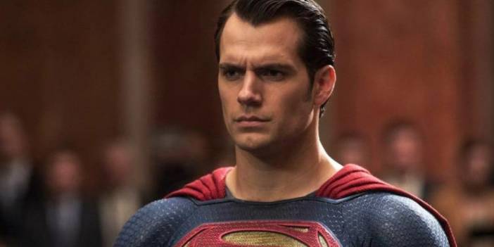 Henry Cavill'dan DC hayranlarına müjde!