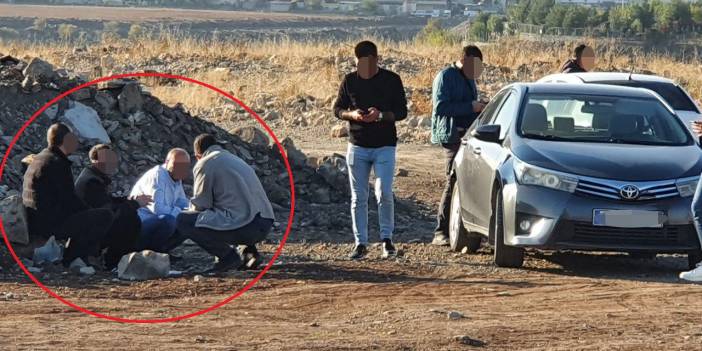 Otomobilden inerken başka araçtan ateş açıldı: 1 ölü