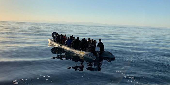 Yunanistan'ın ittiği onlarca göçmen kurtarıldı