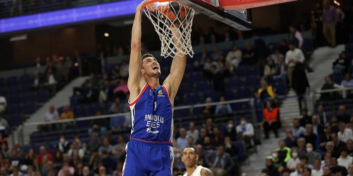 Anadolu Efes, THY Avrupa Ligi'nde Barcelona'yı ağırlayacak