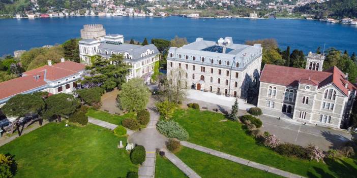 Boğaziçi'nde dekan kendisini bölüm başkanı olarak atadı