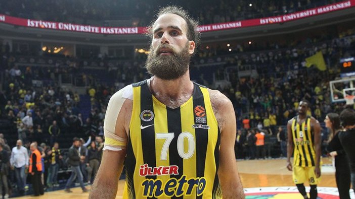 Fenerbahçe Doğuş, Luigi Datome'nin sözleşmesini uzattı