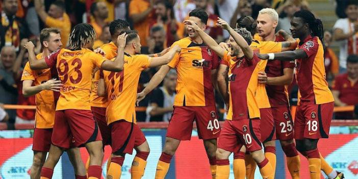 Avrupa'nın devleri Galatasaray'ın 5 yıldızına talip!