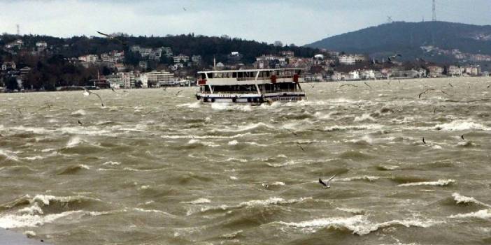 İstanbul Boğazı çamura bulandı