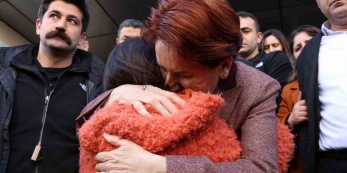 Akşener Osmaniye'deki depremzedeleri ziyaret etti: Bana Meral anneanne dersin