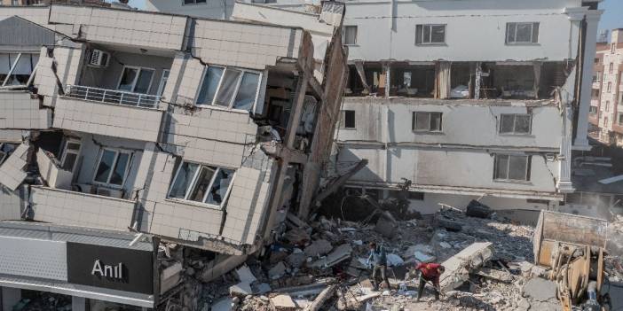 İskenderunlu depremzede: Devletimiz çok ama çok geride kaldı