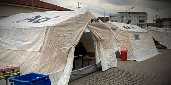 Depremzede çadır, AKP'li belediye şenlik derdinde