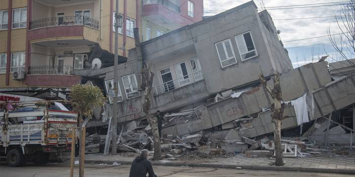 Deprem felaketinde can kaybı artıyor