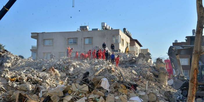 120 kişiye mezar olan Eda Apartmanı'nda kahreden detay: Bir gün önce karar alınmış