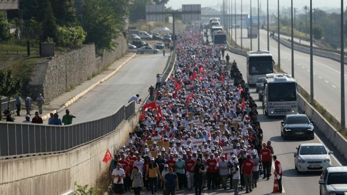 Adalet Yürüyüşü ve Adalet Mitingi için İstanbul’da trafiğe kapanacak yollar açıklandı