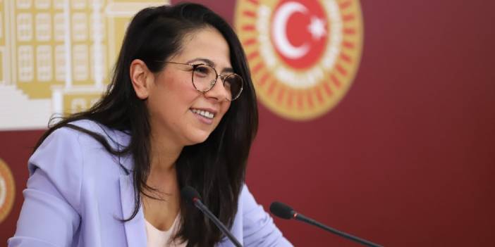 Sera Kadıgil'den Saray'a diplomalı yanıt