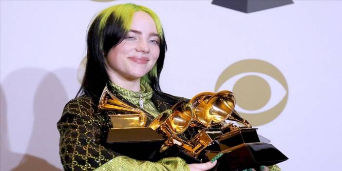 Billie Eilish müzik dünyasından Hollywood'a transfer oluyor