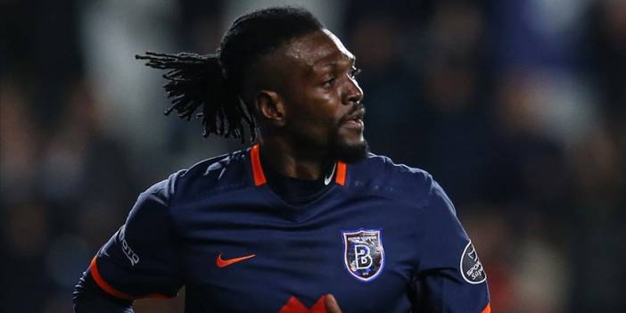 Adebayor kararını sosyal medyadan duyurdu