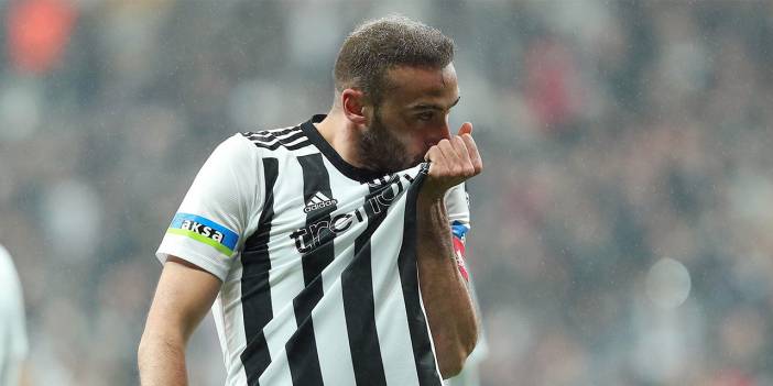 Chicago Fire'dan gelen teklifi kabul etti mi? Beşiktaş ile sözleşme yenileyecek mi? Cenk Tosun'dan açıklama