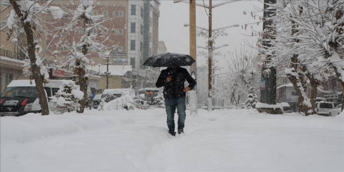 Meteoroloji uyardı: O 2 gün buz kesecek! Tam hastalık havası: Sıcaklık 18 derece birden düşebilir! Kış geliyor