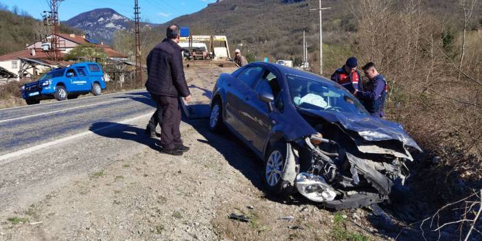 Karabük'teki trafik kazalarında biri ağır 3 kişi yaralandı