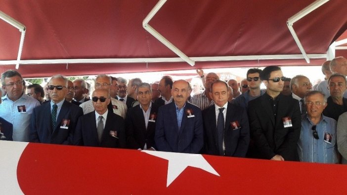 Eski Bakan Mehmet Moğultay son yolculuğa uğurlandı