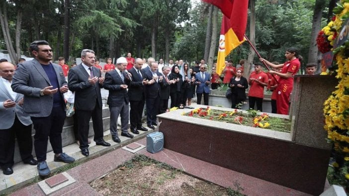 Ali Sami Yen kabri başında anıldı