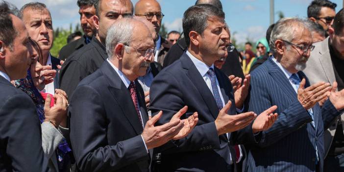 Özgür Özel, Kılıçdaroğlu'na Yapılan Provokasyonu Halk TV'de Anlattı