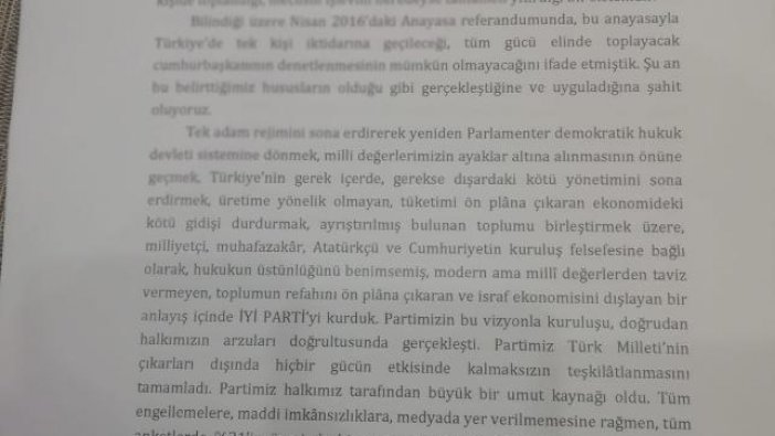 İYİ Parti'de üç kurucu üye istifa etti