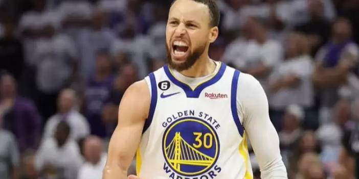 Curry tarihe geçti! Warriors, adını konferans yarı finaline yazdırdı