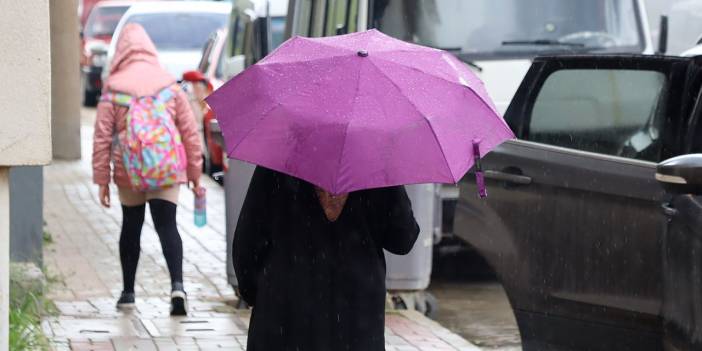 İstanbul’da  gök gürültülü sağanak bekleniyor